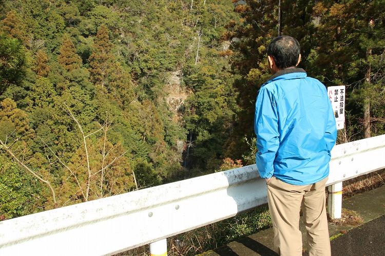 北山村のviewポイントその③：なべわりの滝