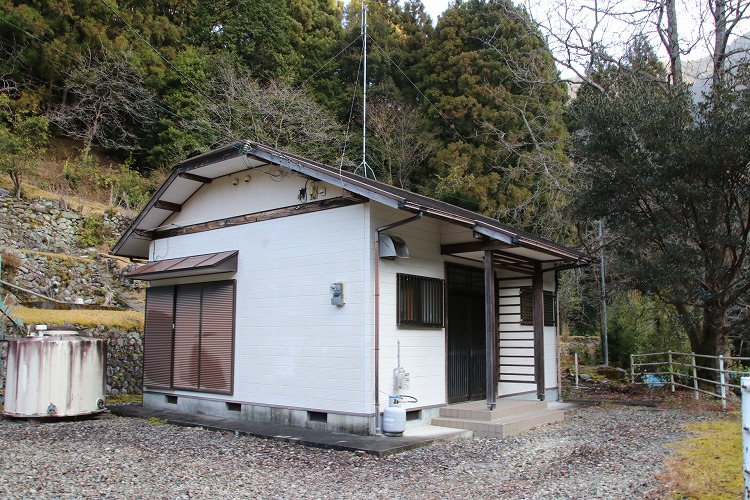 公民館は、現在も整備されています。